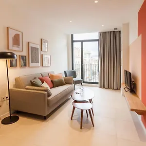 Premium - Calle Granada , Málaga España