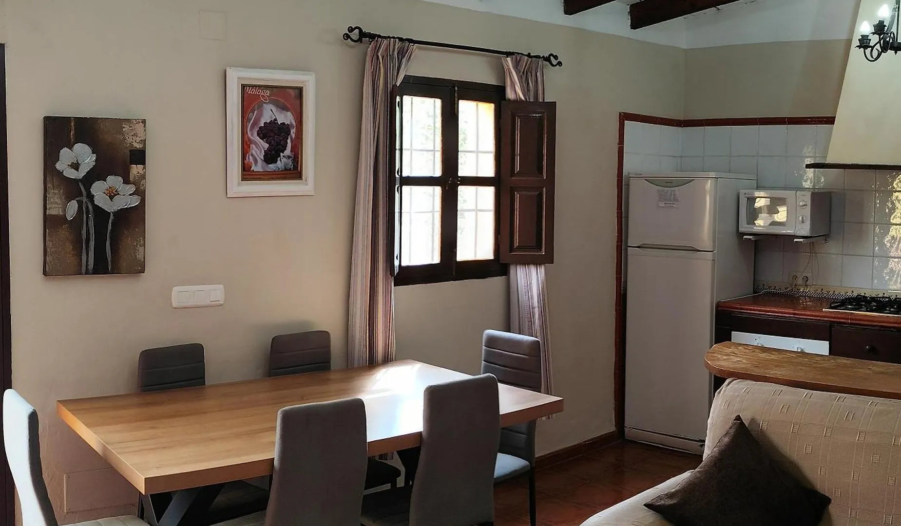 Casa Villazo 1 Málaga 0*,