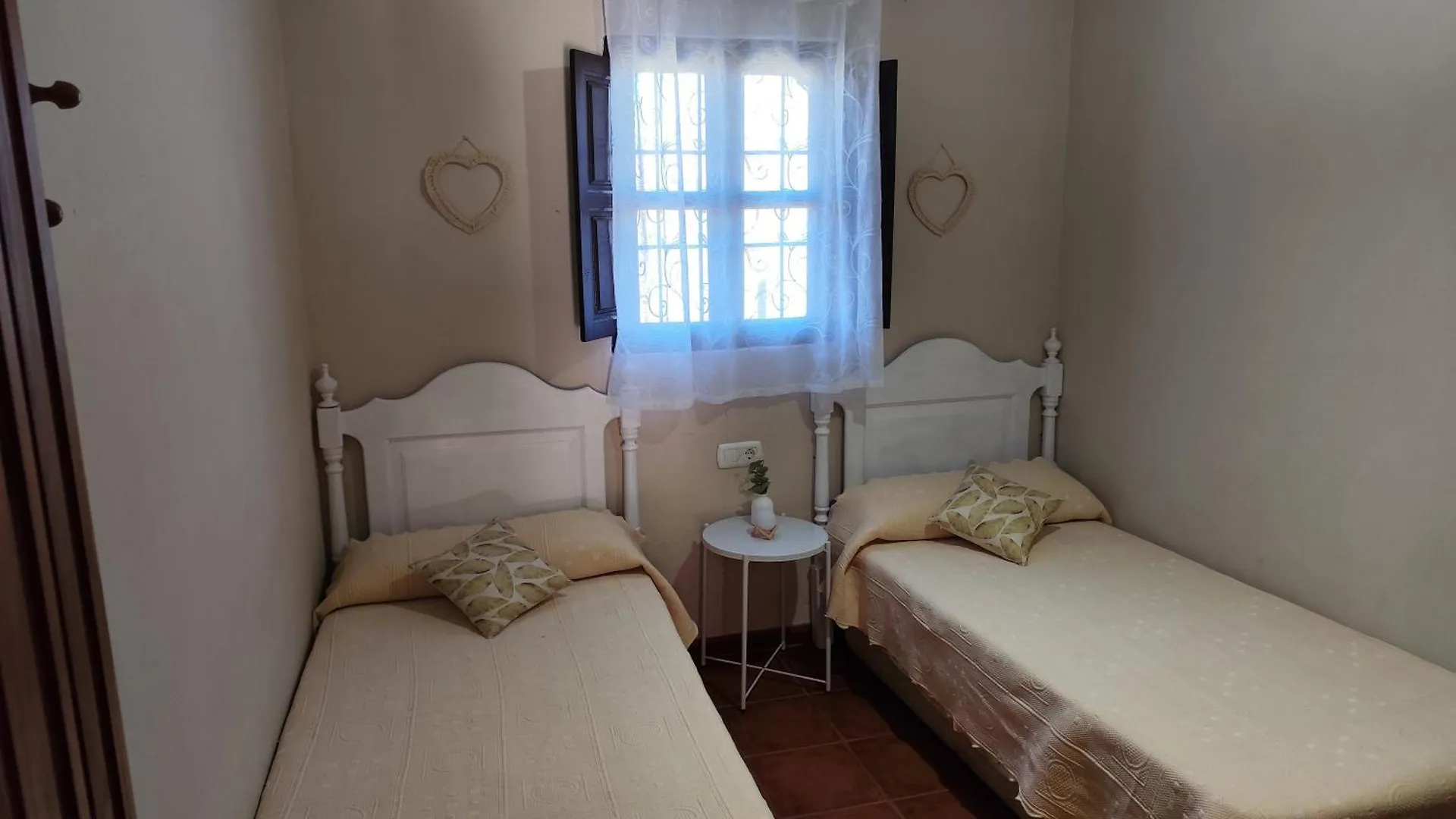 Casa Villazo 1 Málaga 0*,